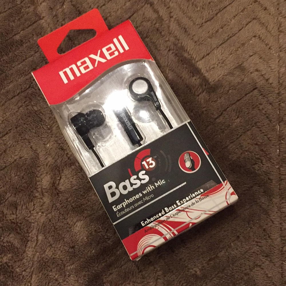 Maxwell Earphones with Mic